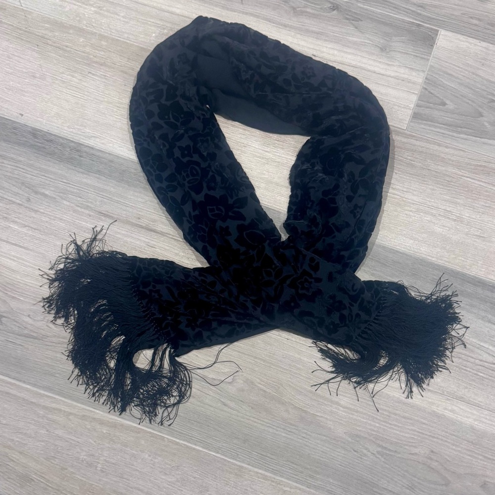 Elegant Black Floral Scarf